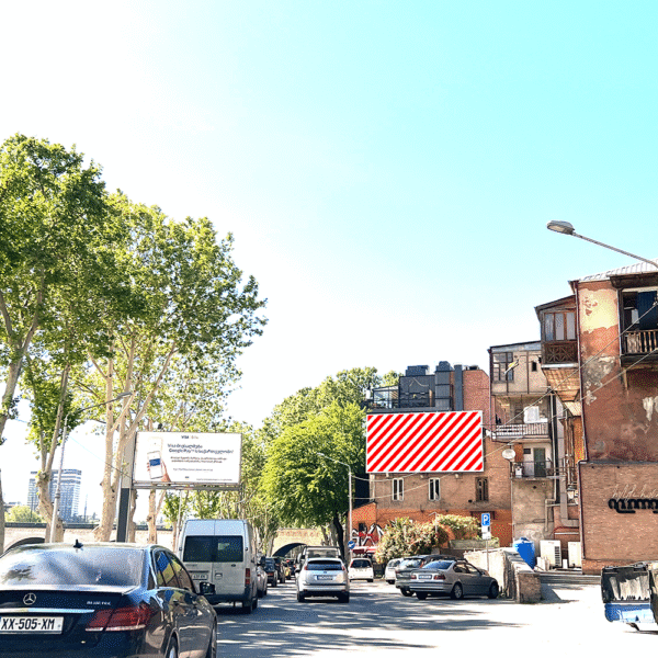 მარცხენა სანაპირო  (წმ.ნიკოლოზის ეკლესიასთან)